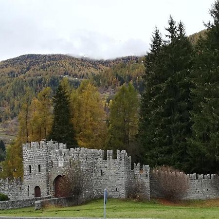 ポンテ・ディ・レーニョUn Nido Nella Torre Del Castelloアパートメント エクステリア 写真